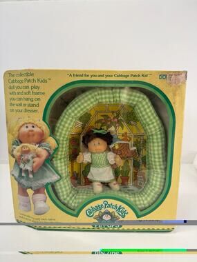 1983 Cabbage Patch Pin-Ups Minni Chrissie & Her Garden Greenhouse 3934 NIB